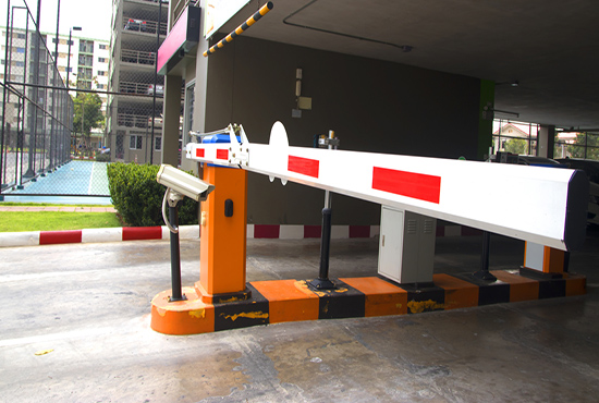 Sistema de control de acceso biométrico en unidad residencial El Poblado Medellín